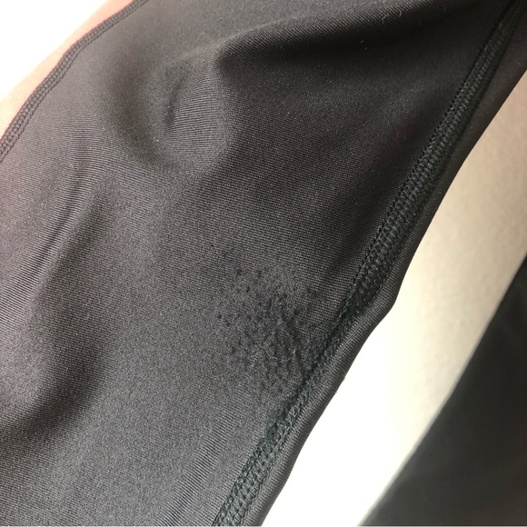CLOSEOUT \Under Armour\• Compression Crop Leggings - Picture 15 of 16